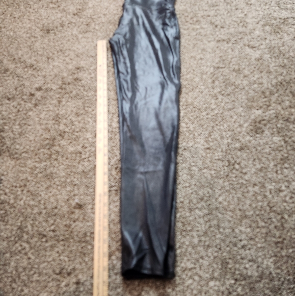 Spanx Faux Leather Black High Rise Leggings Size XL - Picture 7 of 7